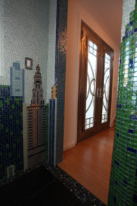 Glass bathroom with NY city theme
